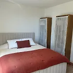 بيت للعطل Sea-view House With Terrace & Pool *