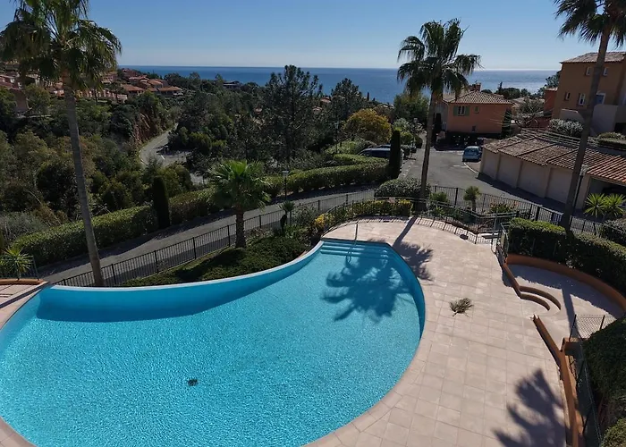 Sea-view House With Terrace & Pool Théoule-sur-Mer